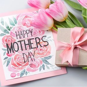 🌷Purchase your outfit NOW for Mothers Day